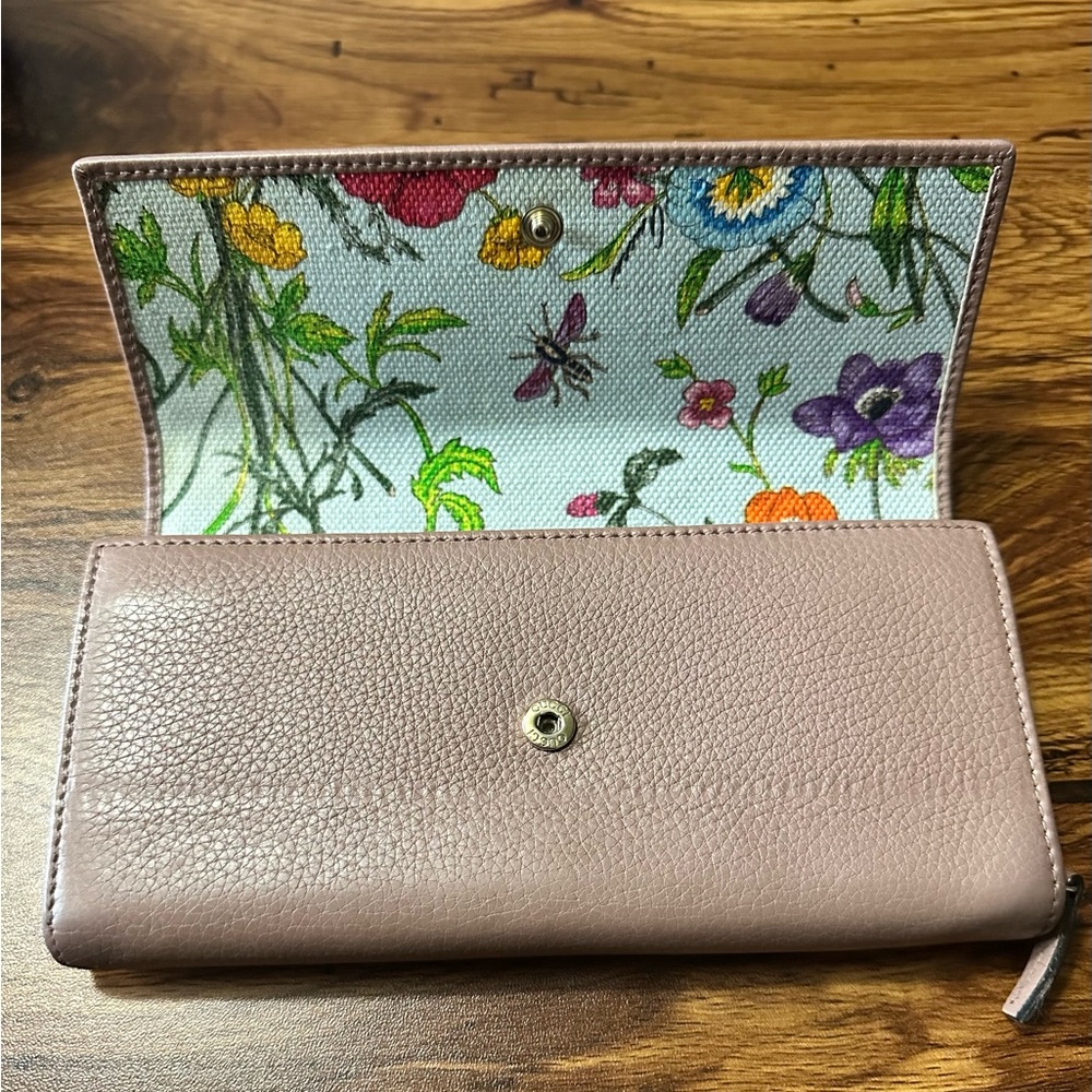 GUCCI pink calfskin wallet - Picture 3 of 9